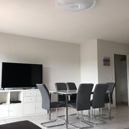 Un Appartement Lumineux 6 Personnes Ares Ngoại thất bức ảnh